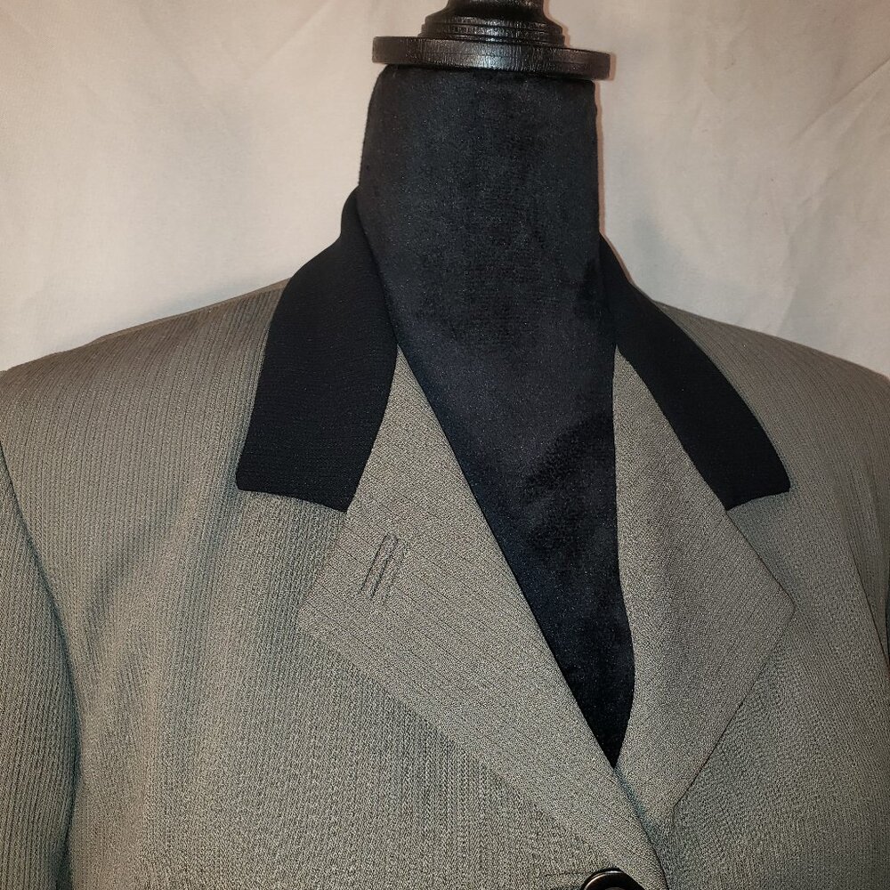 Alex Garfield for GARFIELD & MARKS Women's Tauple Blazer w/Contrasting Collar-6